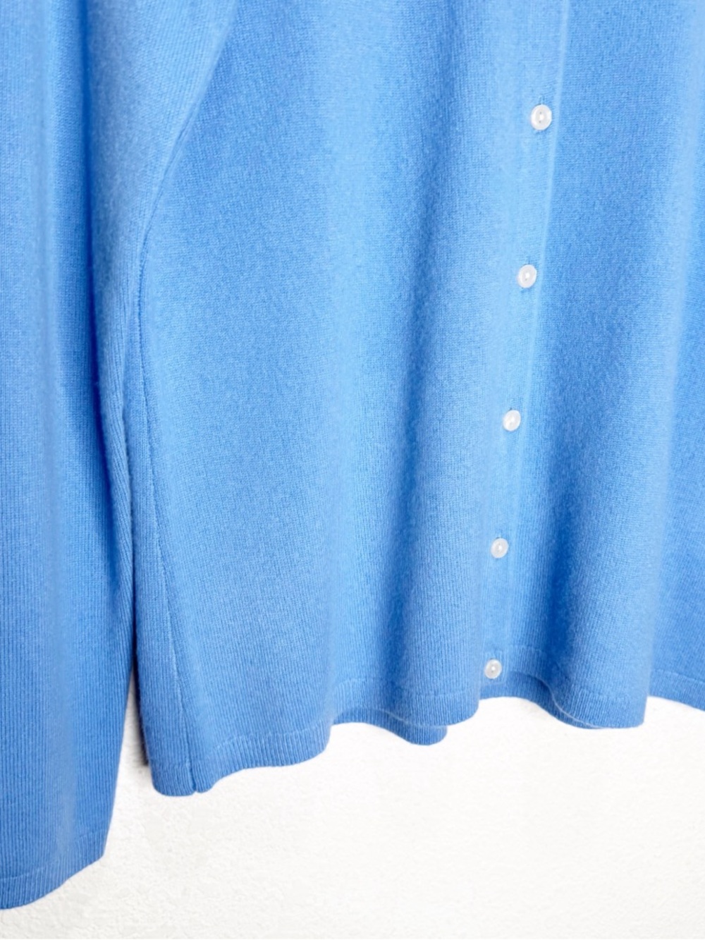NWOT Lands’ End 100% Cashmere Cardigan Sweater M (10-12) - Picture 3 of 9
